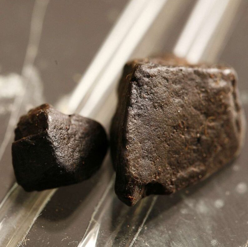 black-tar-heroin-gty-jt-191205_hpMain_4x5_992 Black Tar Heroin